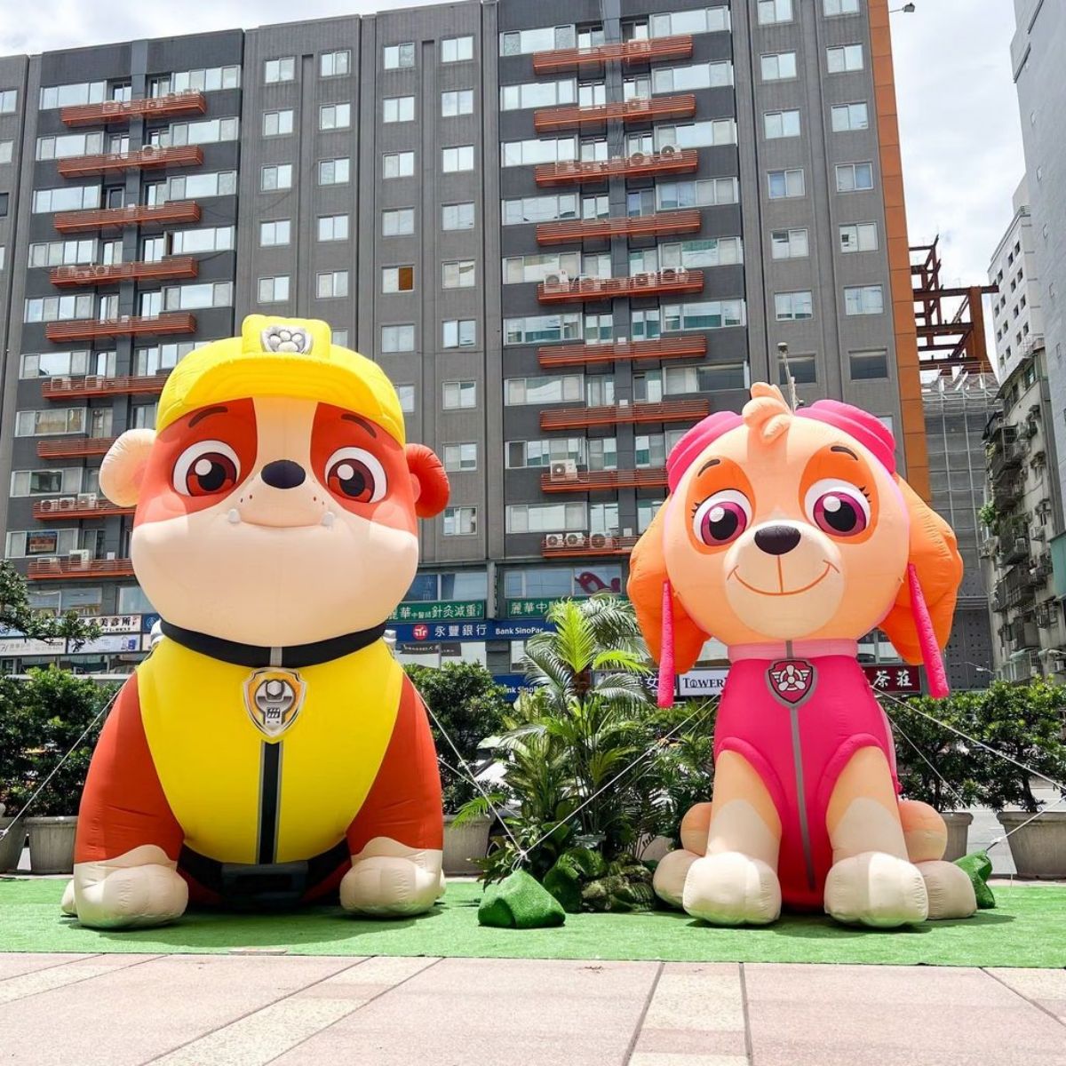8月全台活動懶人包!浪漫夏日煙火秀、主題美食市集、百貨商場親子活動集合 8月全台活動懶人包!浪漫夏日煙火秀、主題美食市集、百貨商場親子活動集合