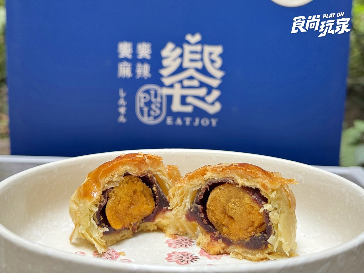 不只佳德、犁記！中秋特色禮盒推薦10款，威士忌月餅、黑金蛋黃酥、純素都有