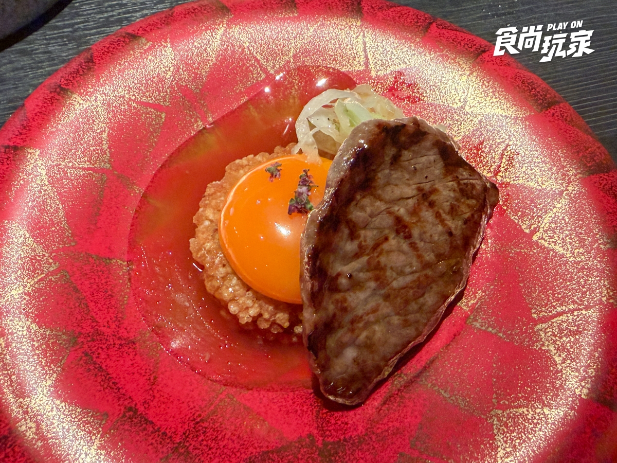 2026中秋烤肉推薦！日本８大和牛、海膽必吃，豪華燒肉禮盒搭配巴斯克蛋糕