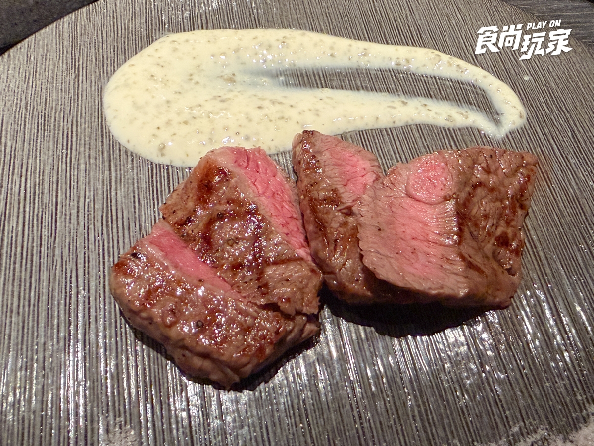 2026中秋烤肉推薦！日本８大和牛、海膽必吃，豪華燒肉禮盒搭配巴斯克蛋糕
