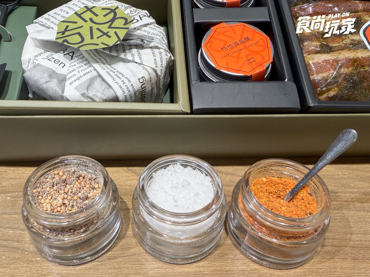 2026中秋烤肉推薦！日本８大和牛、海膽必吃，豪華燒肉禮盒搭配巴斯克蛋糕