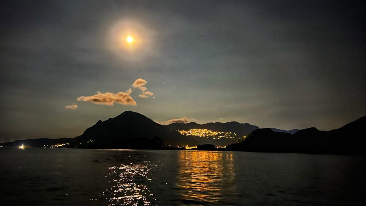 潮境方舟夜航限定回歸！８、９月僅２晚出航，400元搭船海上看基隆夜景