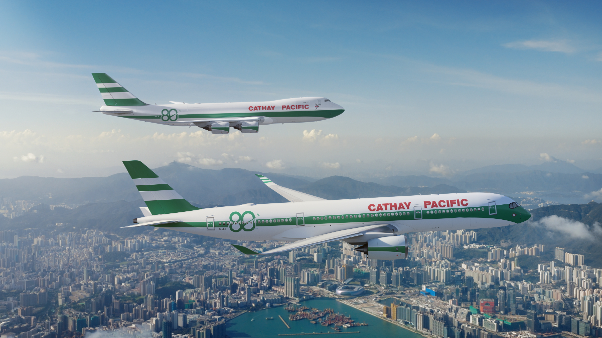 國泰80週年推３款限定塗裝機！航空迷必收周邊：歷代制服熊＆迷你飛機盲盒