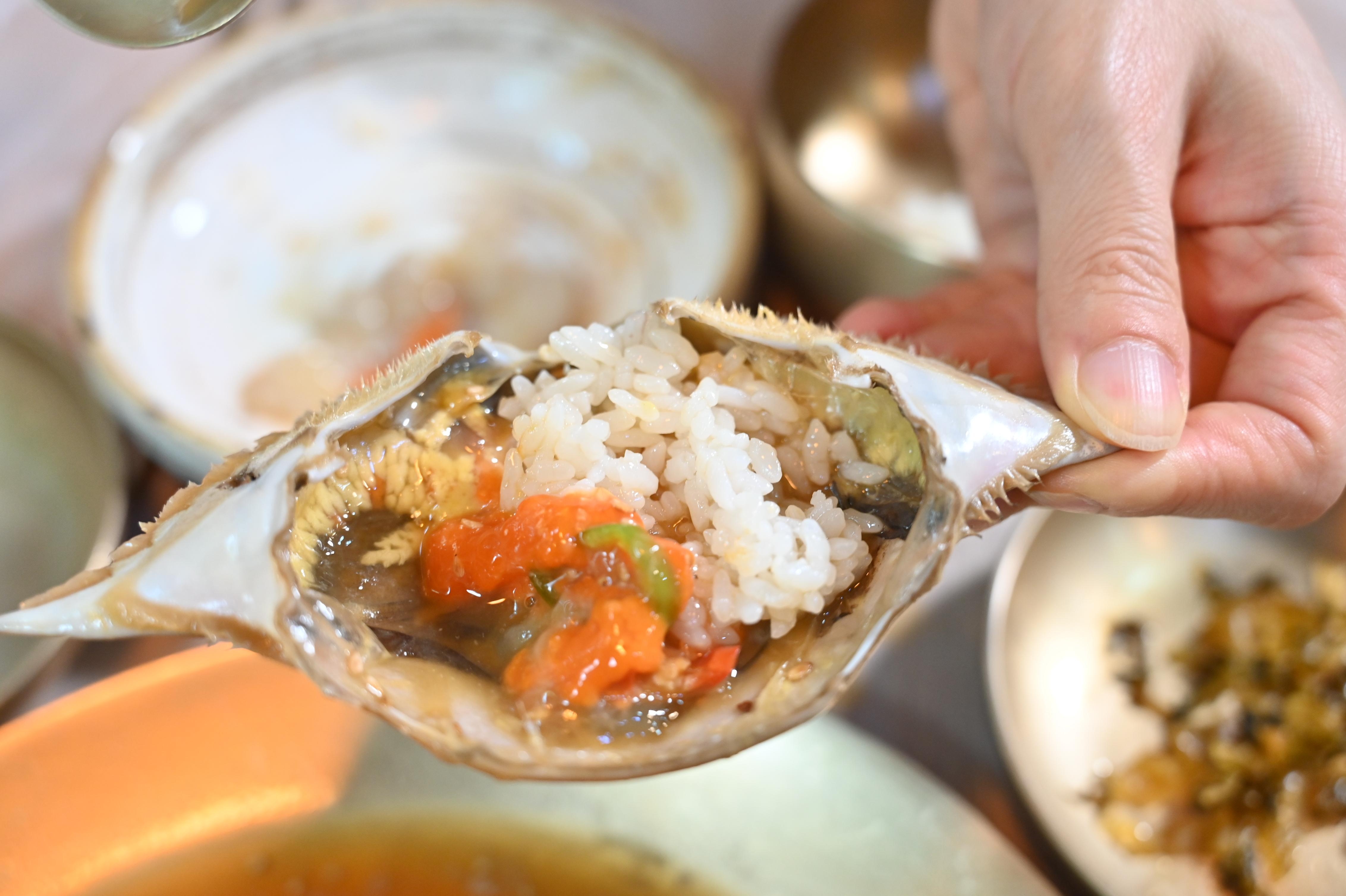 去韓國一定要吃什麼？訪韓必吃美食Top10，炸雞搭配１物絕配、不膩口