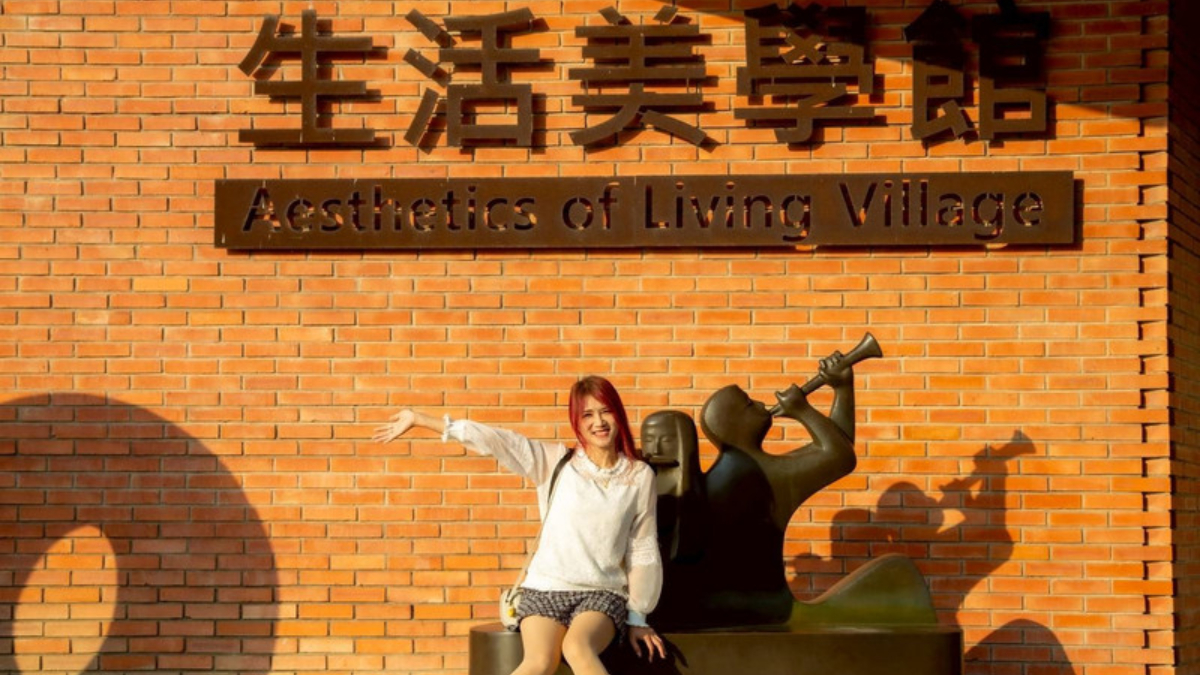 全台最美紅磚圖書館免費開放！巨大紅燈籠、絕美光影超好拍，順遊必吃鮮嫩鵝肉飯