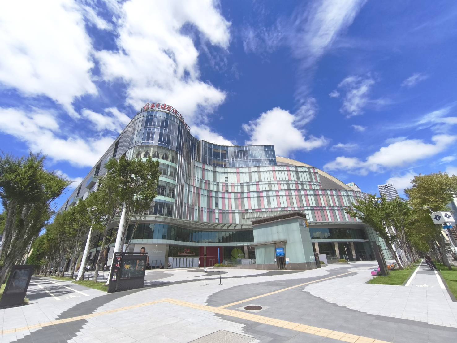 遠東Garden City莫內花園試營運！滿額贈手持風扇、優惠券，捷運可能過站不停