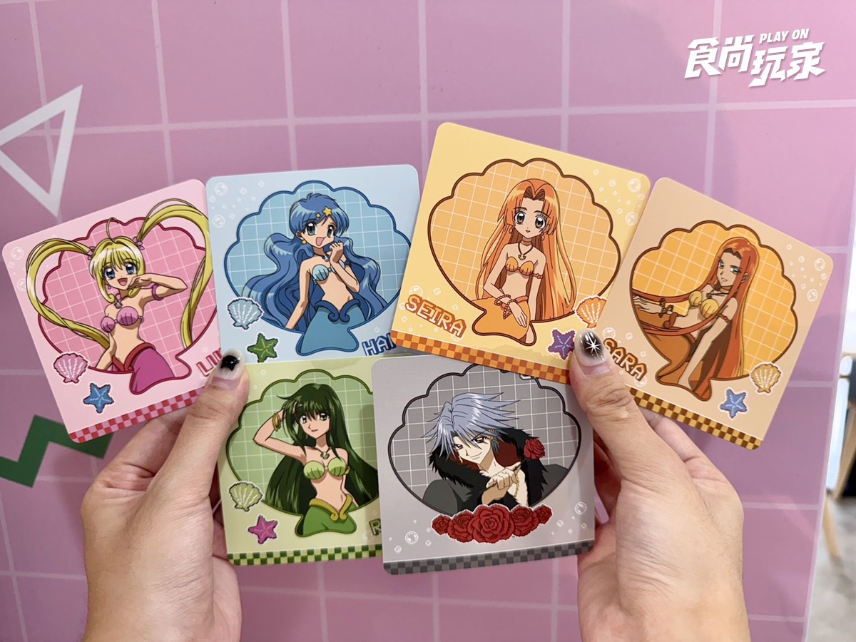 《真珠美人魚》主題咖啡廳開吃!1:1露亞、抽卡機、麥克風蛋糕神還原 《真珠美人魚》主題咖啡廳開吃!1:1露亞、抽卡機、麥克風蛋糕神還原