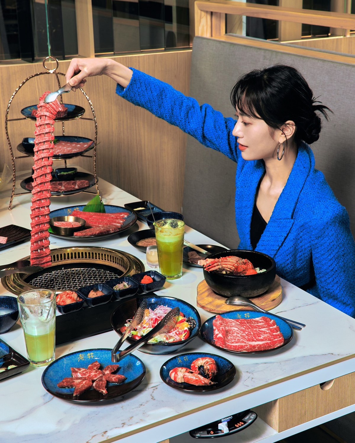 國旅補助用起來！台北飯店送「老井燒肉拼盤」，中秋住房送老字號月餅禮盒