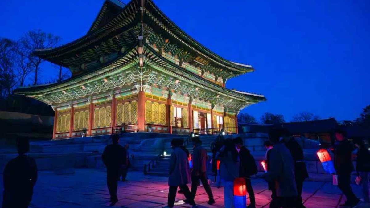 韓國古宮秋夜太浪漫！昌德宮月光之旅限量開搶，外國人限定場次僅４天
