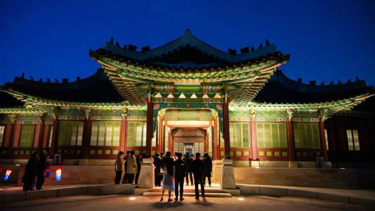 韓國古宮秋夜太浪漫！昌德宮月光之旅限量開搶，外國人限定場次僅４天