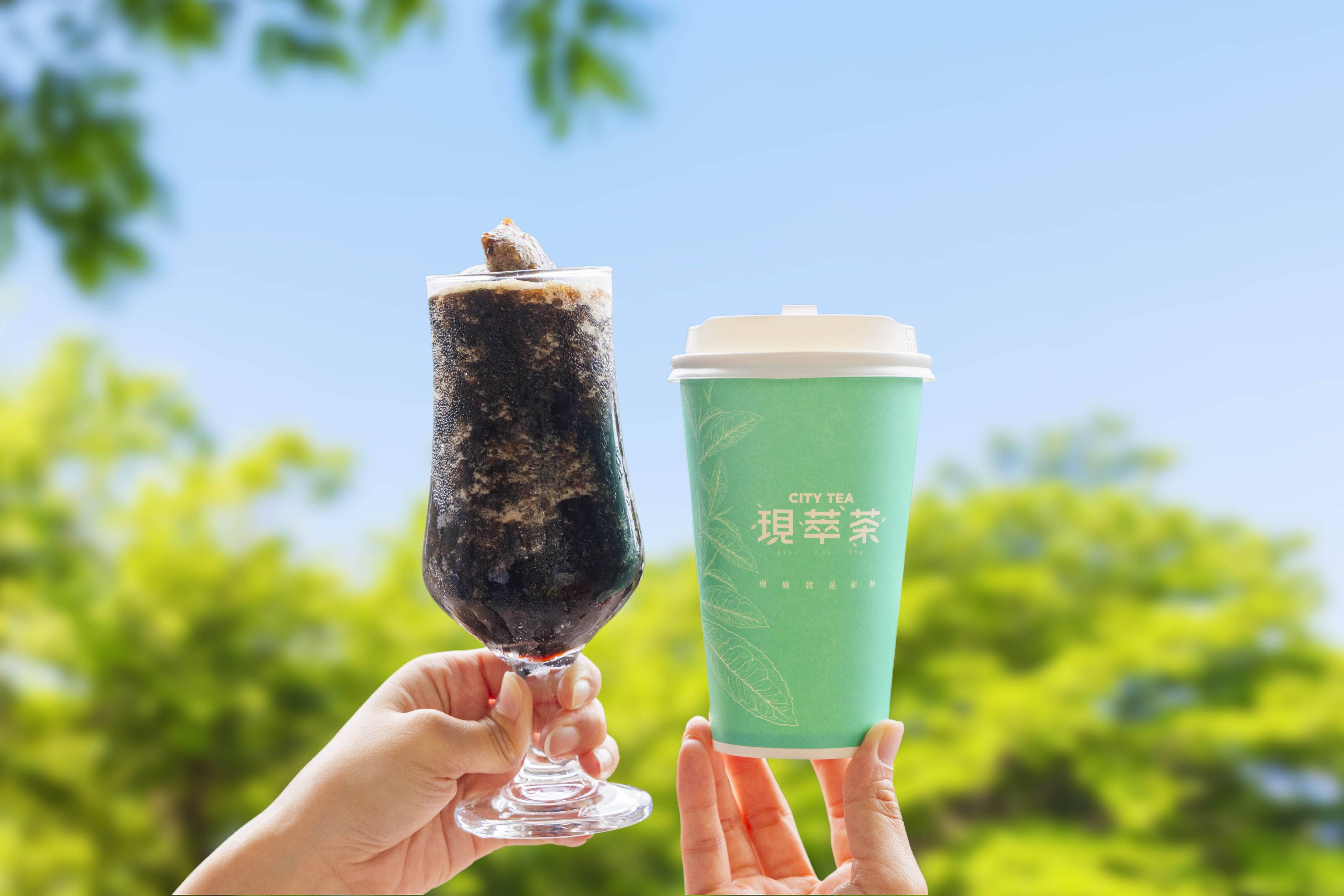 全家首推「低脂霜淇淋」買２送２！紅龜粿奶茶、台啤巨杯，7-11咖啡買20送20