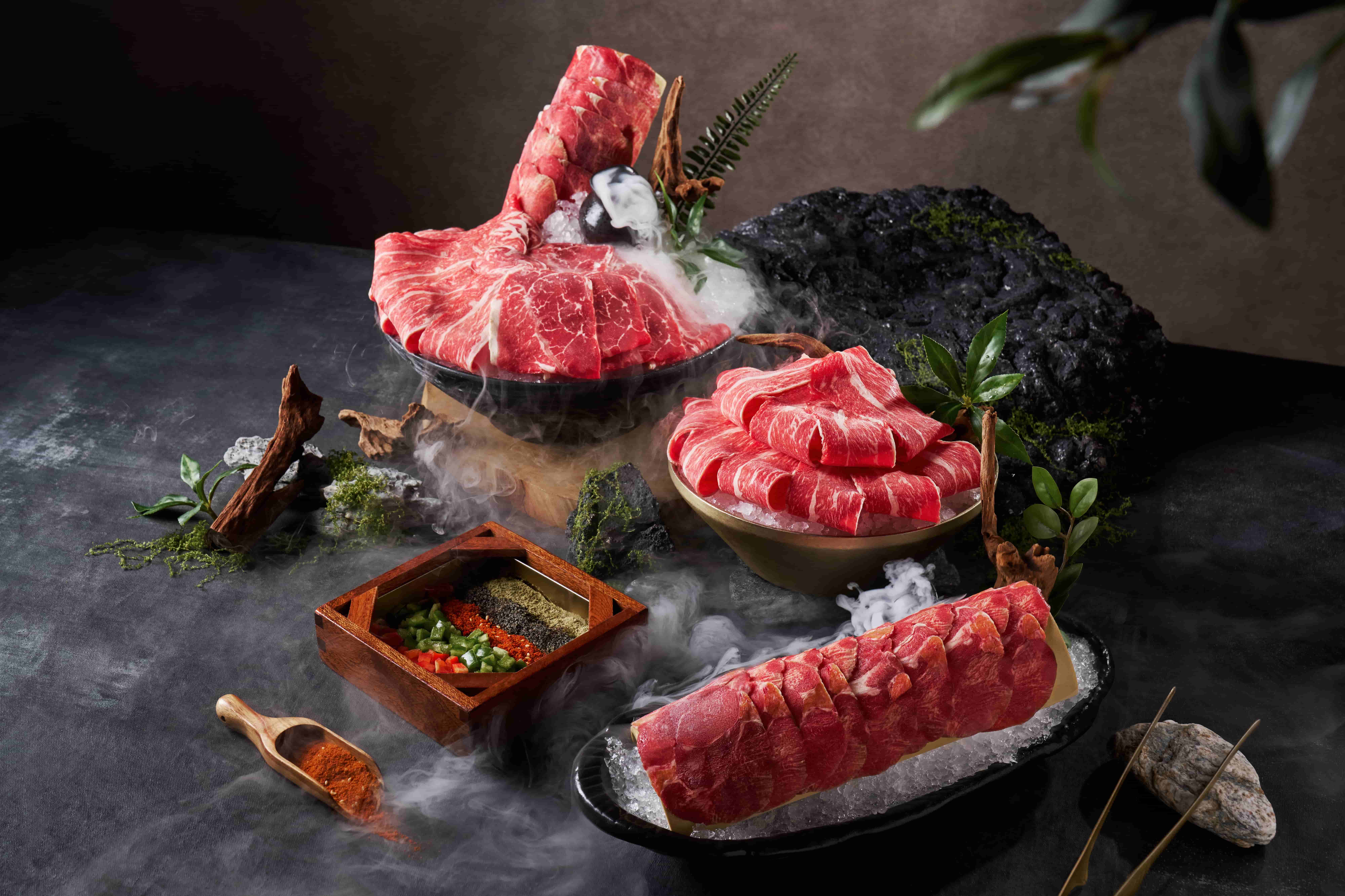 「撈王鍋物」插旗信義區！８款必點火焰牛、手搗肉滑，免費送百香果嫩雞
