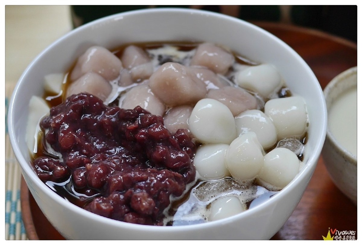 60元吃到飽！「高CP值甜品」豆花、嫩仙草、黑糖冰免費續加，必嗑白玉湯圓