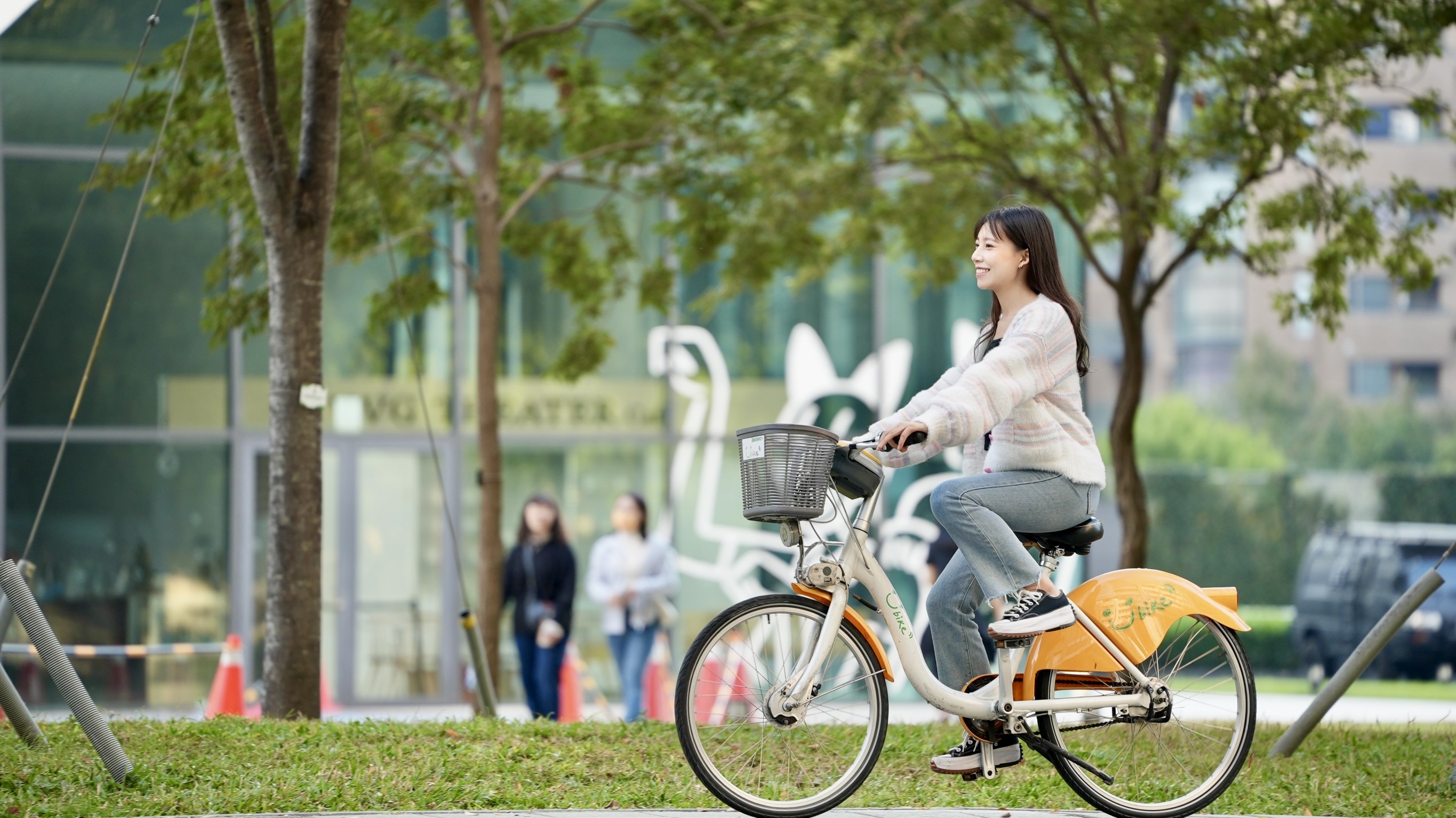 響應國際無車日！雙北公車這天免費搭、９月抽iPad，台中人搭捷運免費喝星巴克