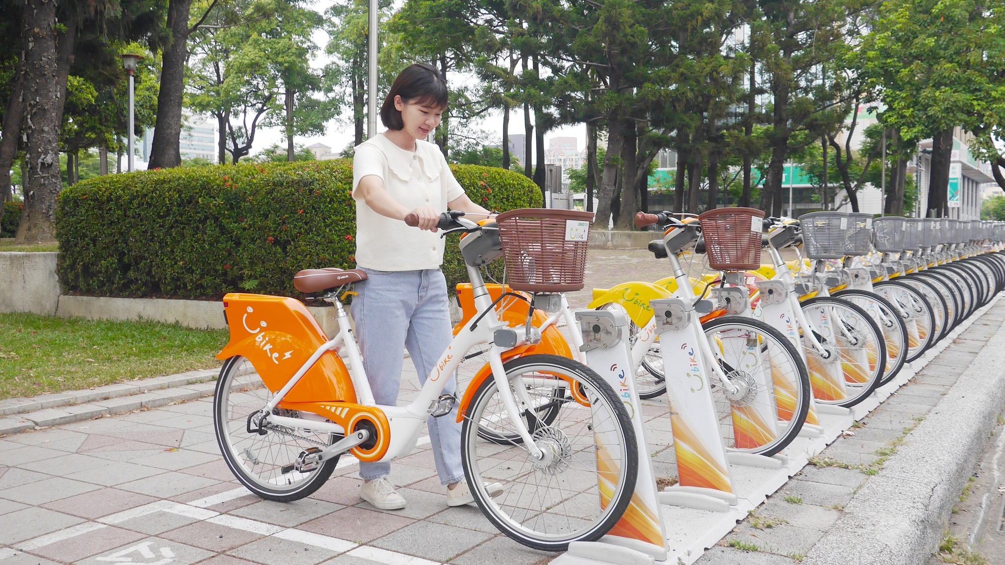 響應國際無車日！雙北公車這天免費搭、９月抽iPad，台中人搭捷運免費喝星巴克