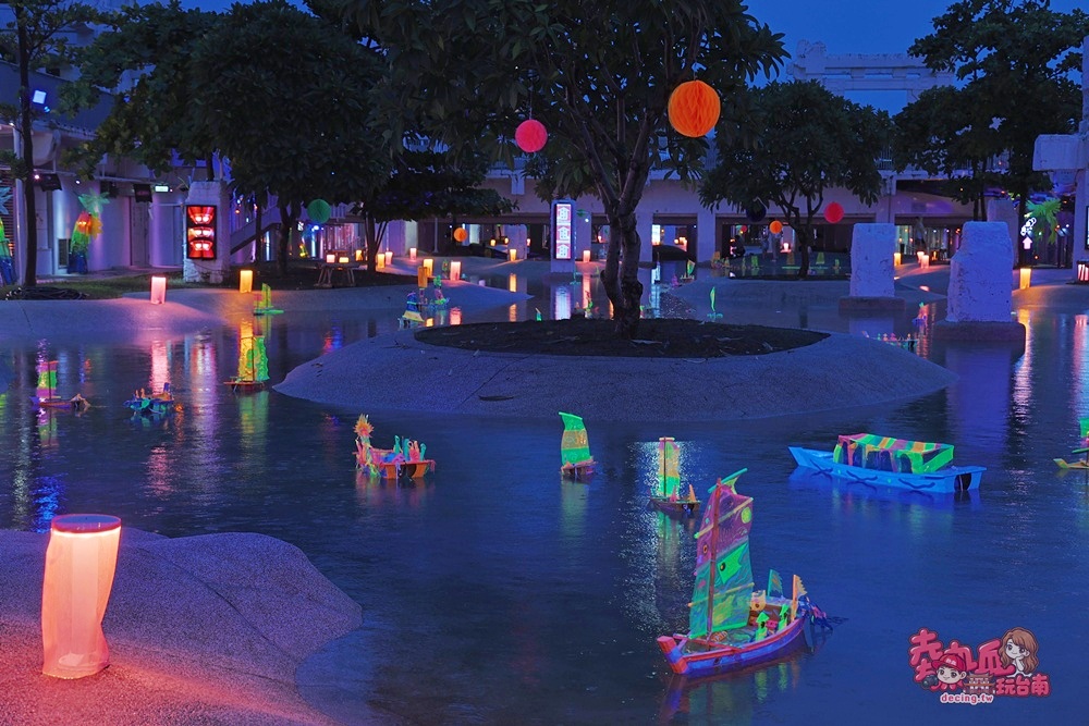 台南河樂廣場變夜間美術館！中國城光雕、造型小船必拍，這天有市集、水域表演