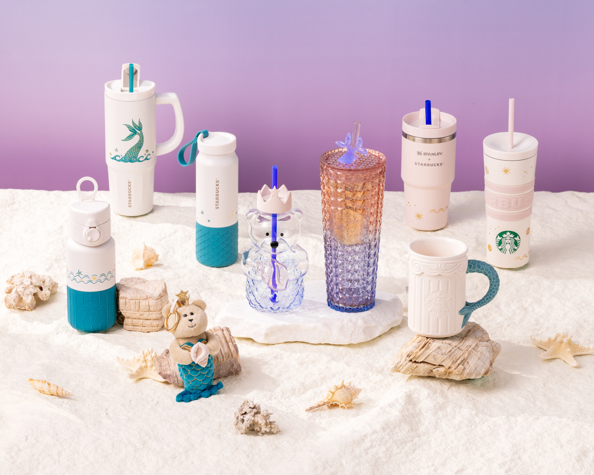 星巴克９月新品包！夏威夷果燕麥咖啡、杜拜巧克力千層，超Q秋季史努比周邊