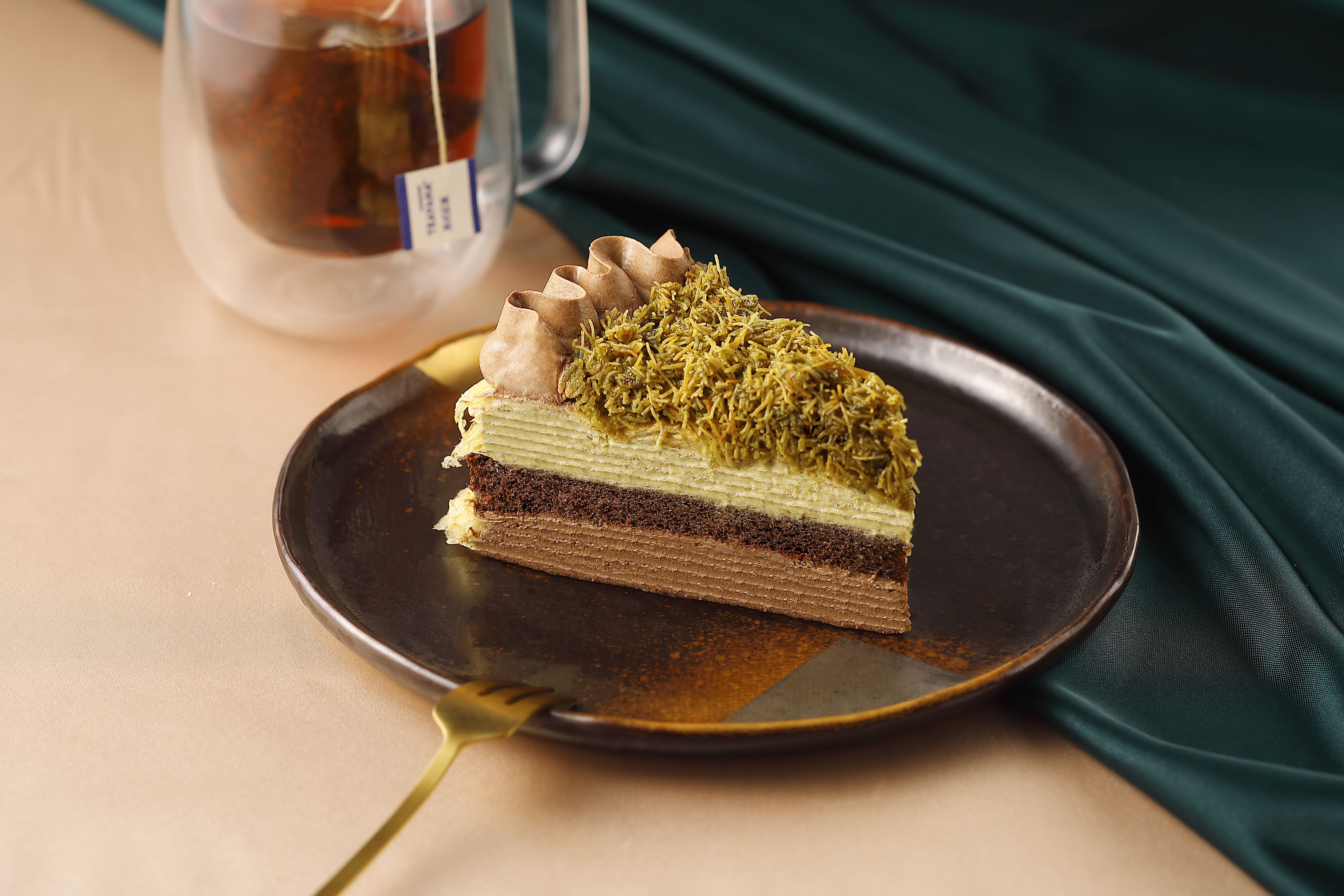 星巴克９月新品包！夏威夷果燕麥咖啡、杜拜巧克力千層，超Q秋季史努比周邊