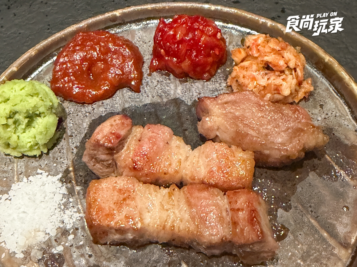 韓國人氣燒肉「囕盈豚」插旗台北大巨蛋！推薦菜色開箱，低消600元、專人代烤