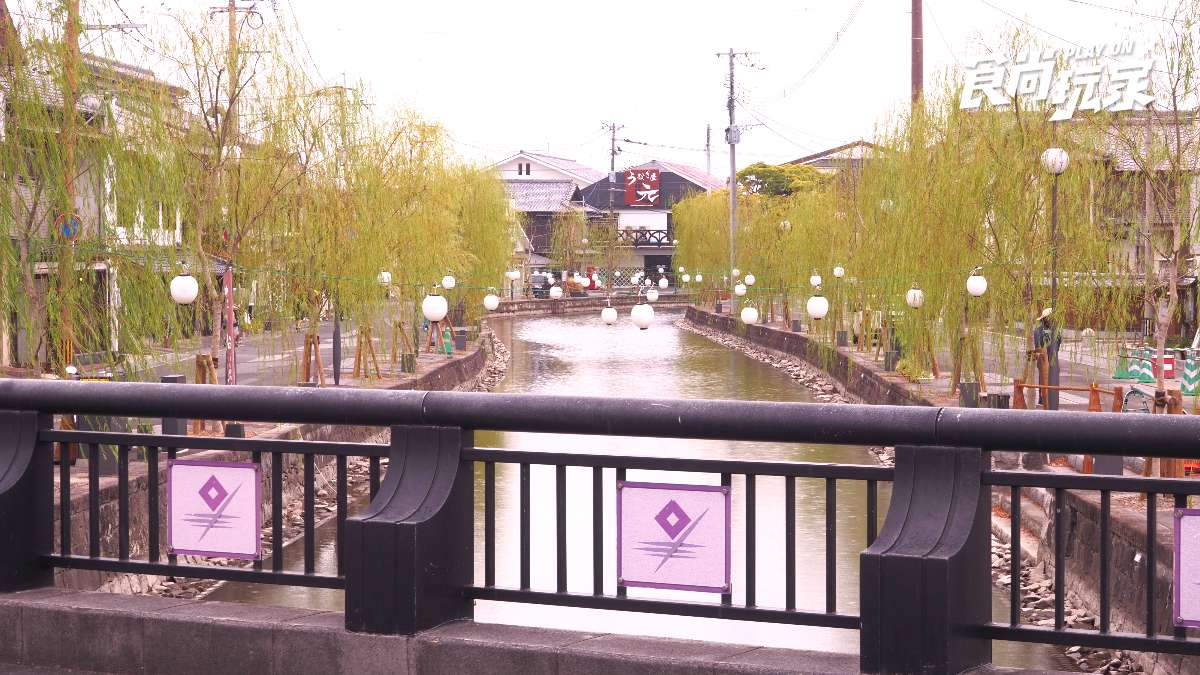福岡玩近郊!柳川體驗遊船「爬橋跳船秀」、吃400年鰻魚飯,交通、行程一次看 福岡玩近郊!柳川體驗遊船「爬橋跳船秀」、吃400年鰻魚飯,交通、行程一次看