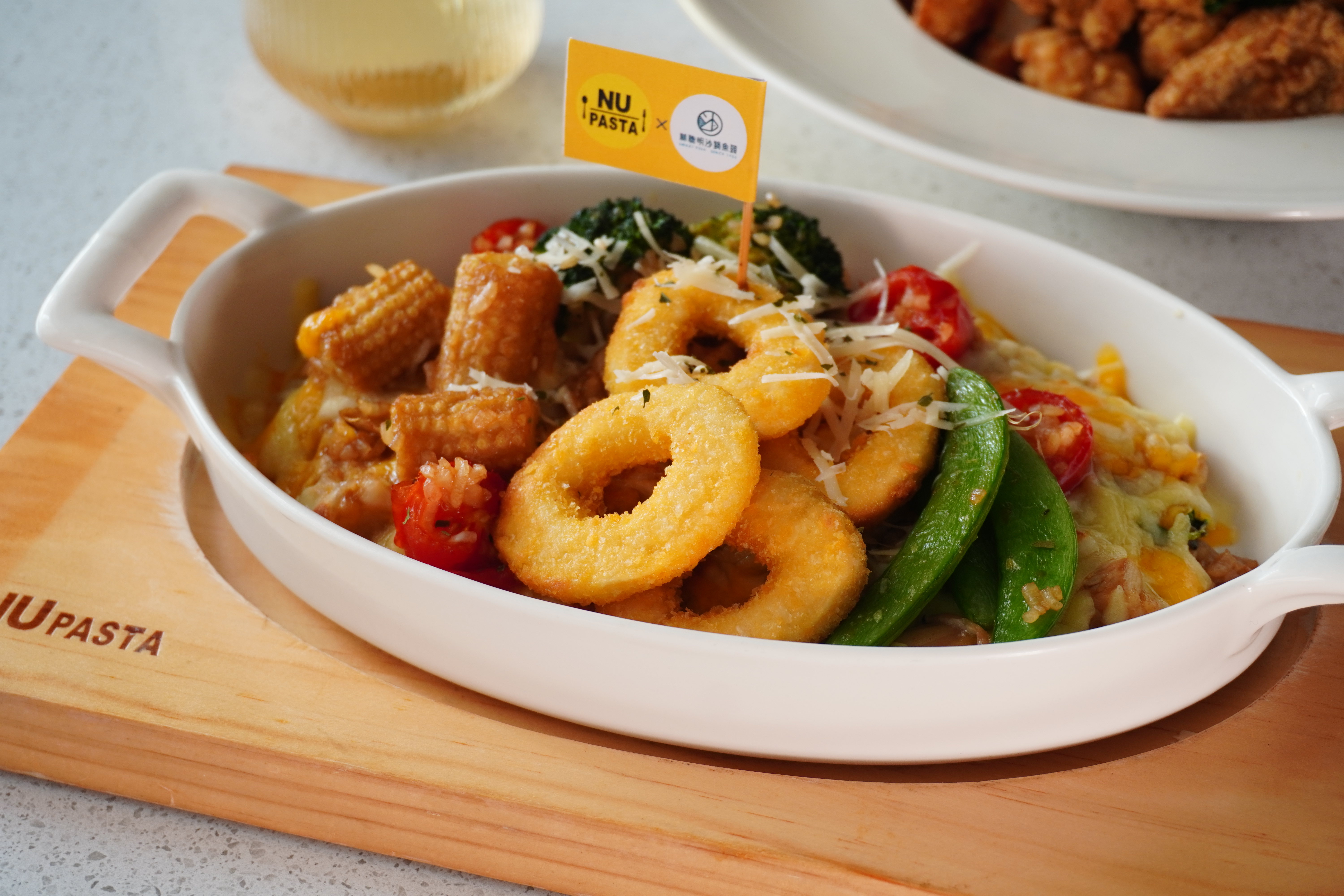 送239元炸物三拼盤！NU PASTA再聯名林聰明，「臺味嘉年華」19道創新料理登場