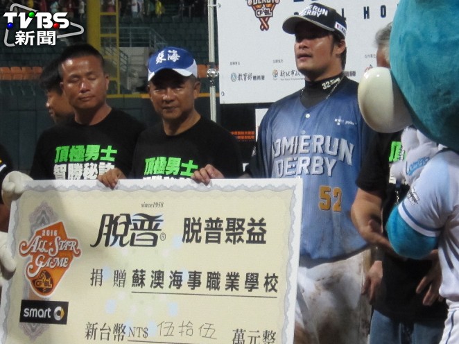 林智勝生涯第3度獲得全壘打大賽冠軍。圖／記者蕭保祥攝