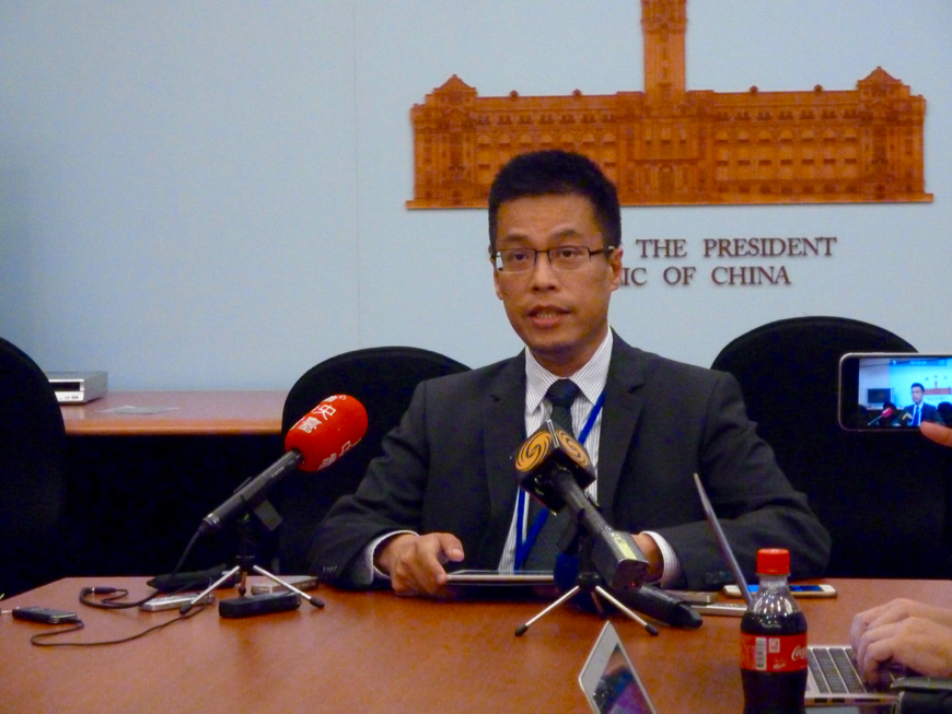 對上海市長代表沙海林來台演說提及「九二共識」，總統府發言人黃重諺表示，兩岸有意義的交流不需前提。圖／TVBS