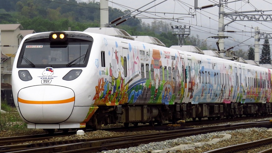 Hello Kitty列車將開向西部。圖／台鐵局提供