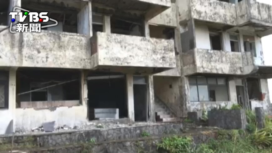 三芝廢墟外拍驚見割喉男屍全身血 自殺 Tvbs新聞網