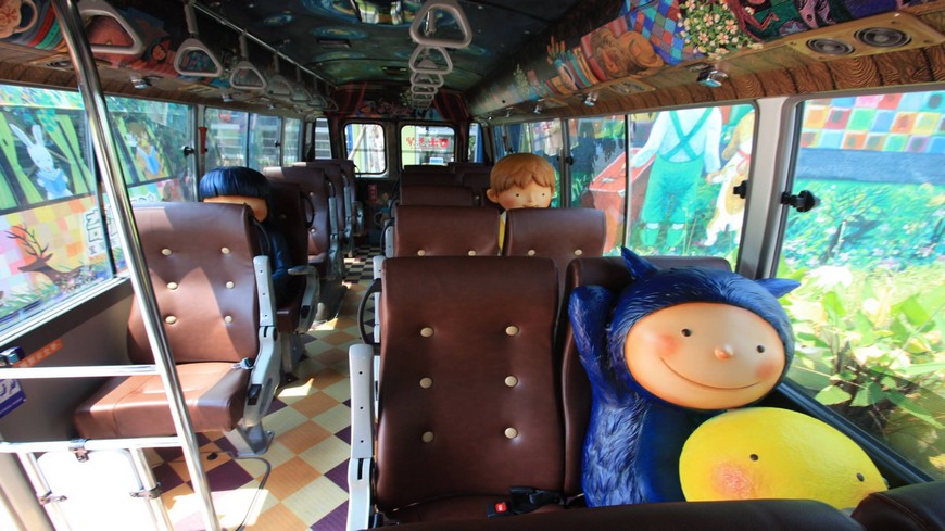幾米是台灣相當知名的繪本畫家，現在又推出2台幾米公車，9月13日正式上路要帶遊客一起玩宜蘭。