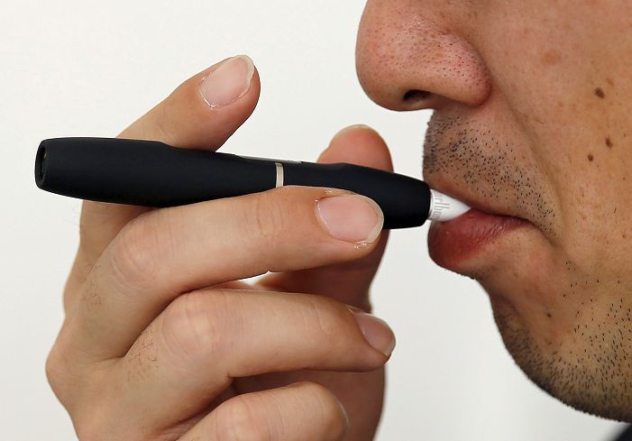 修正「菸害防制法」禁電子煙 最高可罰25萬