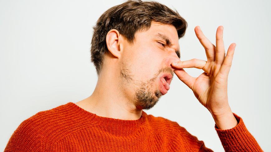 頻繁地放屁或是放出奇臭無比的屁，可能是身體的警訊，民眾可從每天的「屁味」判斷自己的健康狀態，必要時應就醫檢查。