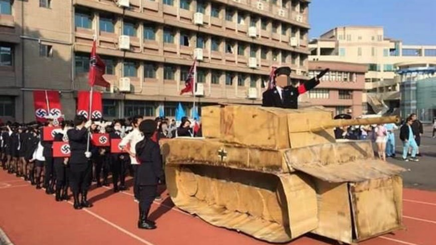 快訊／學生穿納粹服惹議　以辦事處：失望譴責