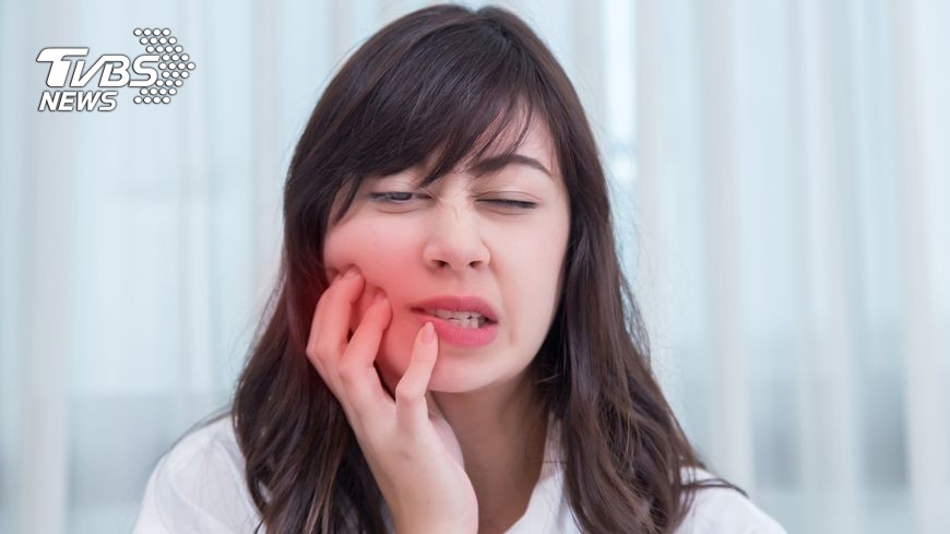 「牙痛就是病」是牙病的外顯徵兆，可請醫師評估病況，做出最適合患者的醫療建議。