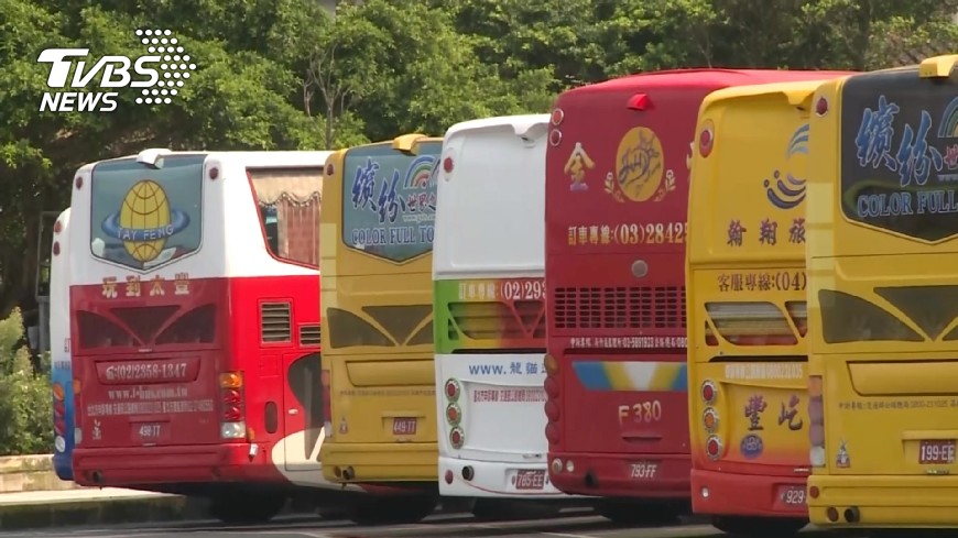 觀光業不景氣 營業用車牌照稅年增持平