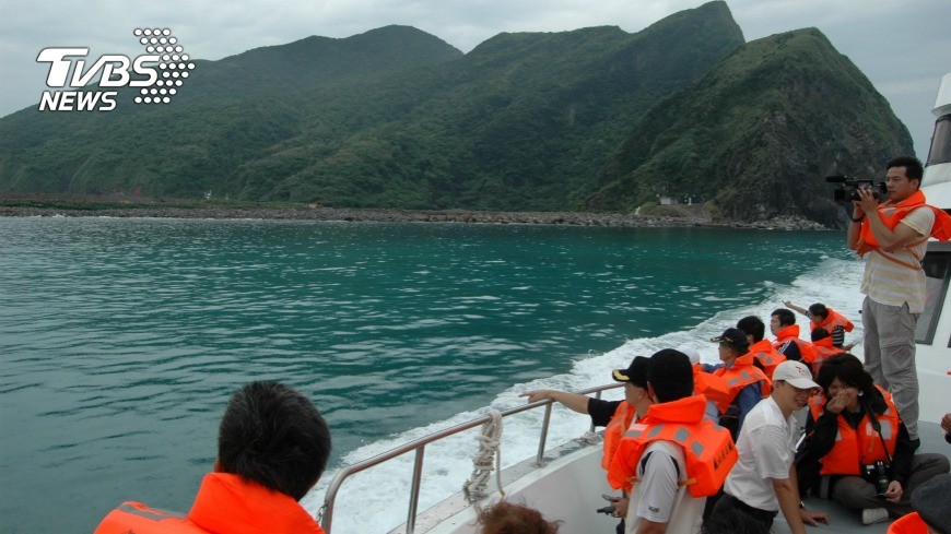颱風尼莎逼近 龜山島封島3天