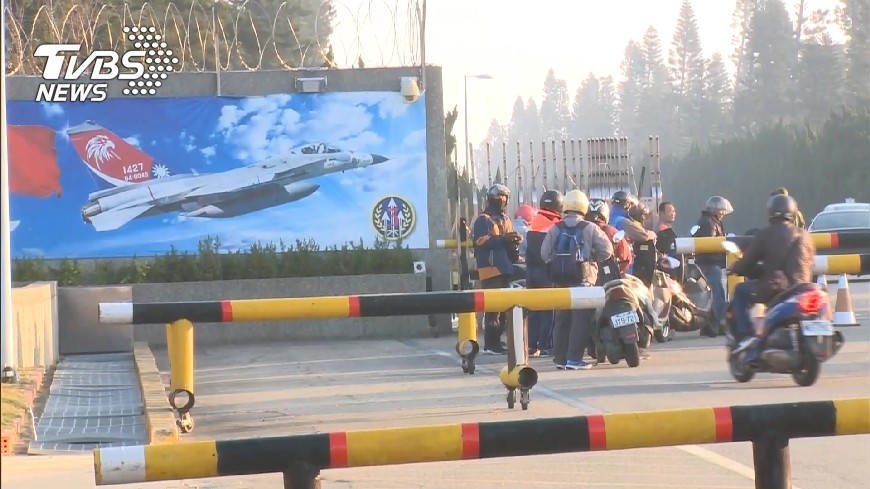 現場直播／清泉崗涉毒案　空軍427聯隊長自請處分
