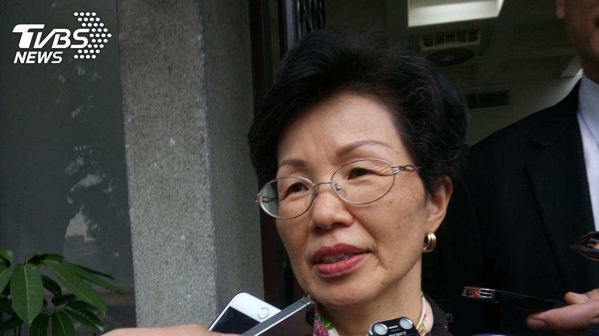 盧麗安盼探親不受阻　張小月：依法辦理