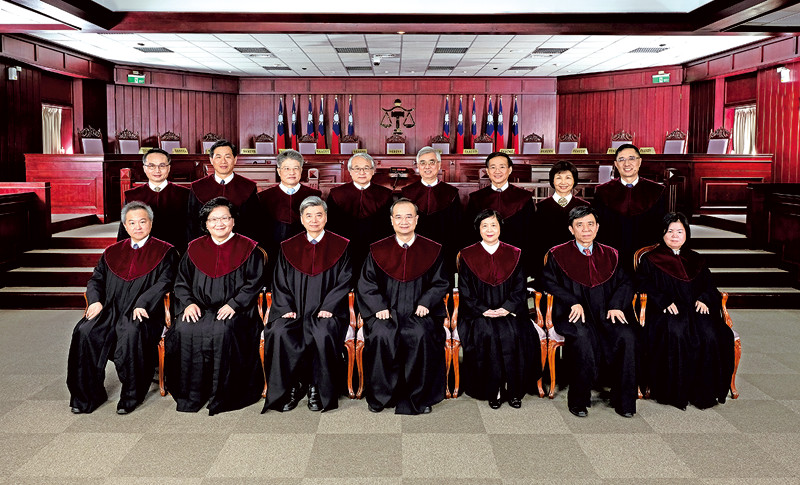 30 п конституционный суд. The Royal Court of China группа. The Royal Court of China 1987. Constitutional Court. Violation of the order in the Court session.