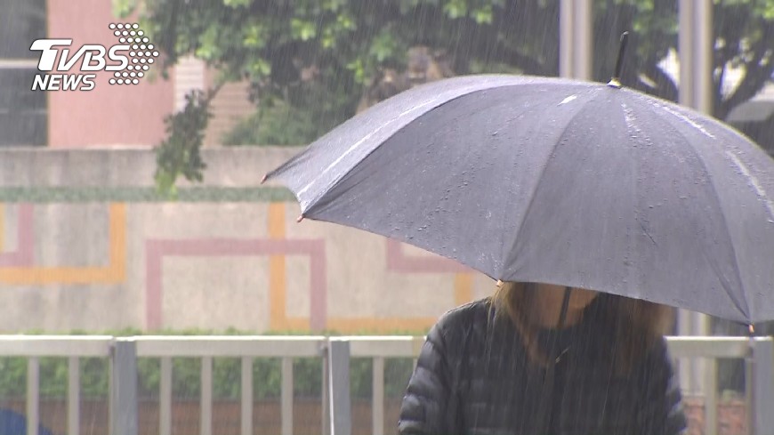 颱風帕卡形成 花東南部週六日有雨