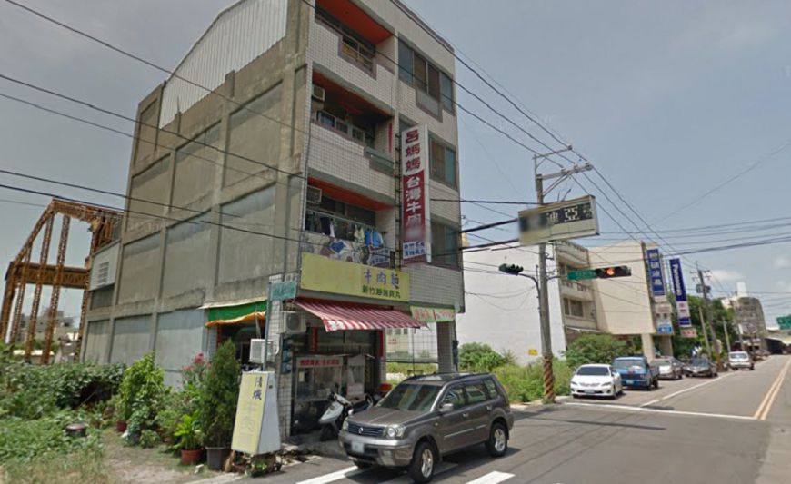 呂媽媽在台中后里民生路52號擺攤賣麵,網友號召捧場力挺。圖/Google Map