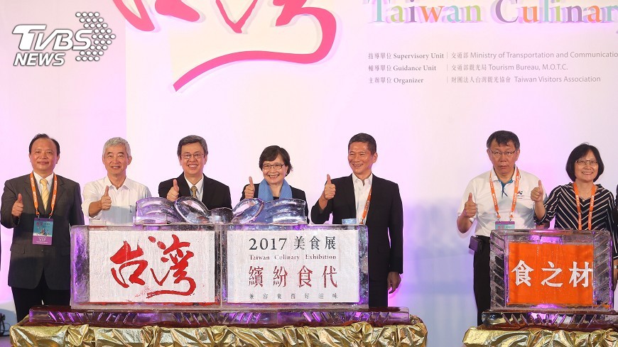 台灣美食展開幕　交通部長雙讚肯定