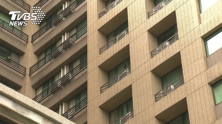 房市蛋白區跌逾3成 顏炳立:蛋白變黑了