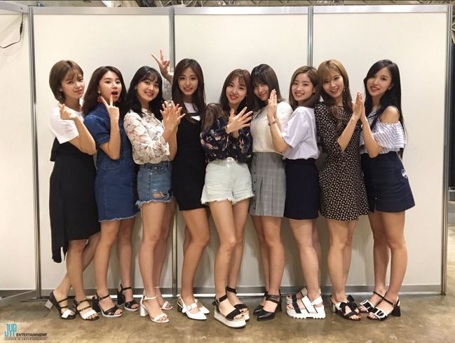 韓女團TWICE好棒棒！　躋身日本白金唱片行列