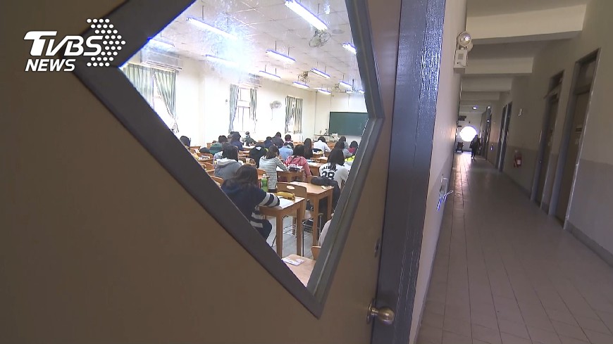 大專畢業生畢業第4年　提繳工資成長1成8