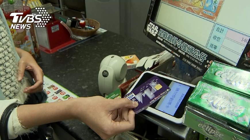 扯!店員職務之便侵占10萬點數 客驚見明細抓包