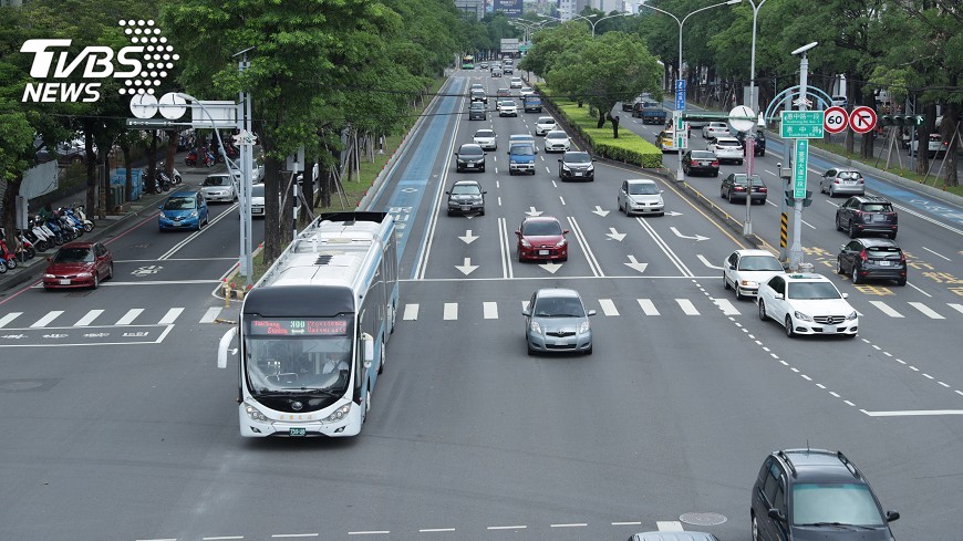 中市躍全台第二大城　八成市民有光榮感