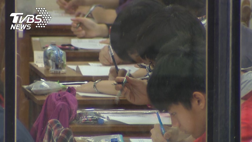 學測網路報名 下午5時截止