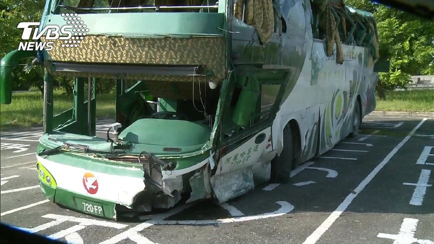 國道客運車禍司機被訴　阿羅哈：賠償全責