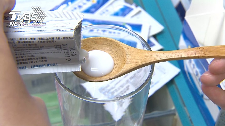 金十字胃乳液出包　不限批號可退貨